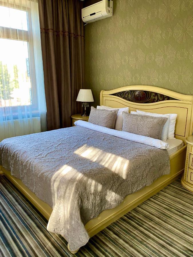 Villa-Sofia Mini-Hotel Odessa Luaran gambar